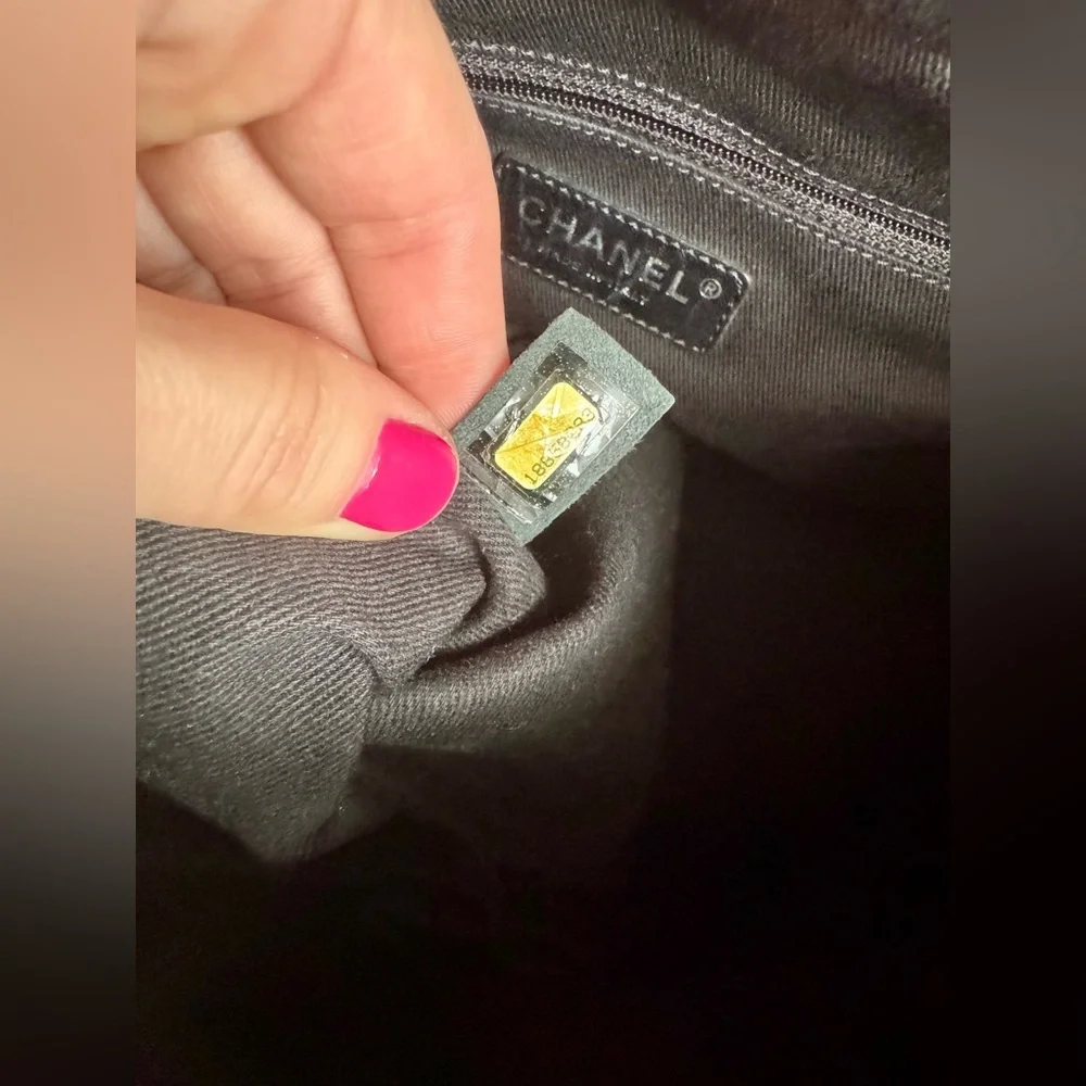 CHANEL Bag - Picture 14 of 15